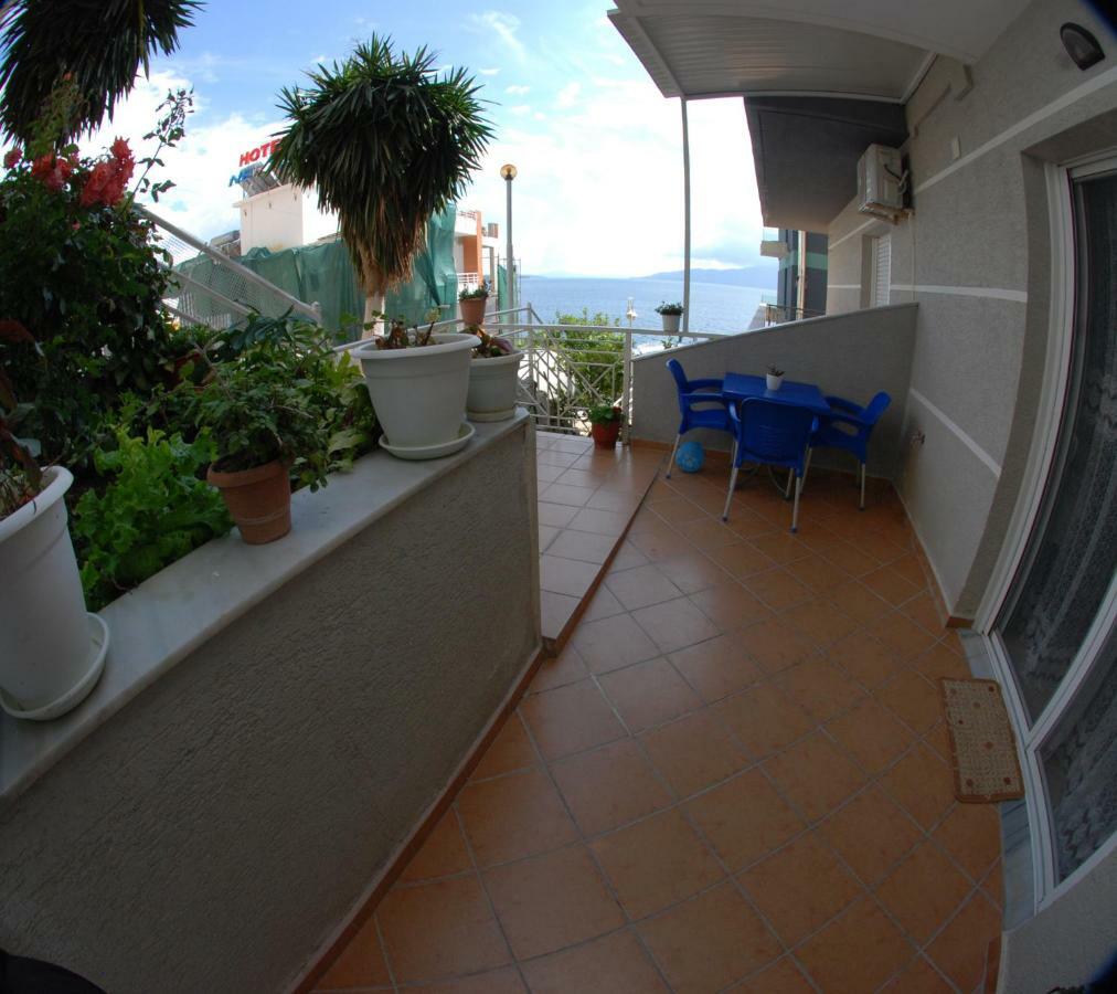Eduart Apartments Sarandë Buitenkant foto